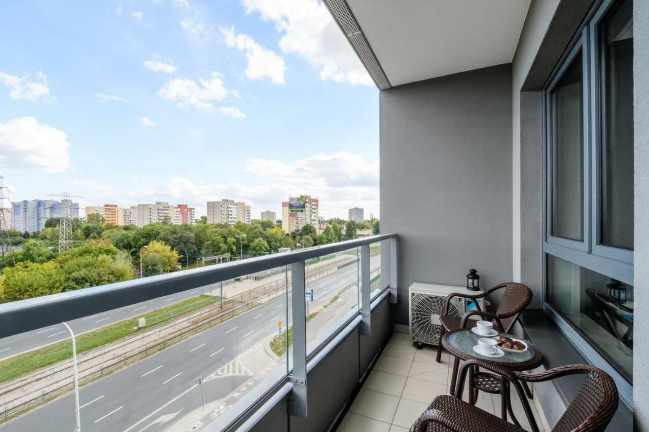 Cinema Apartment - Varşovia Exterior foto